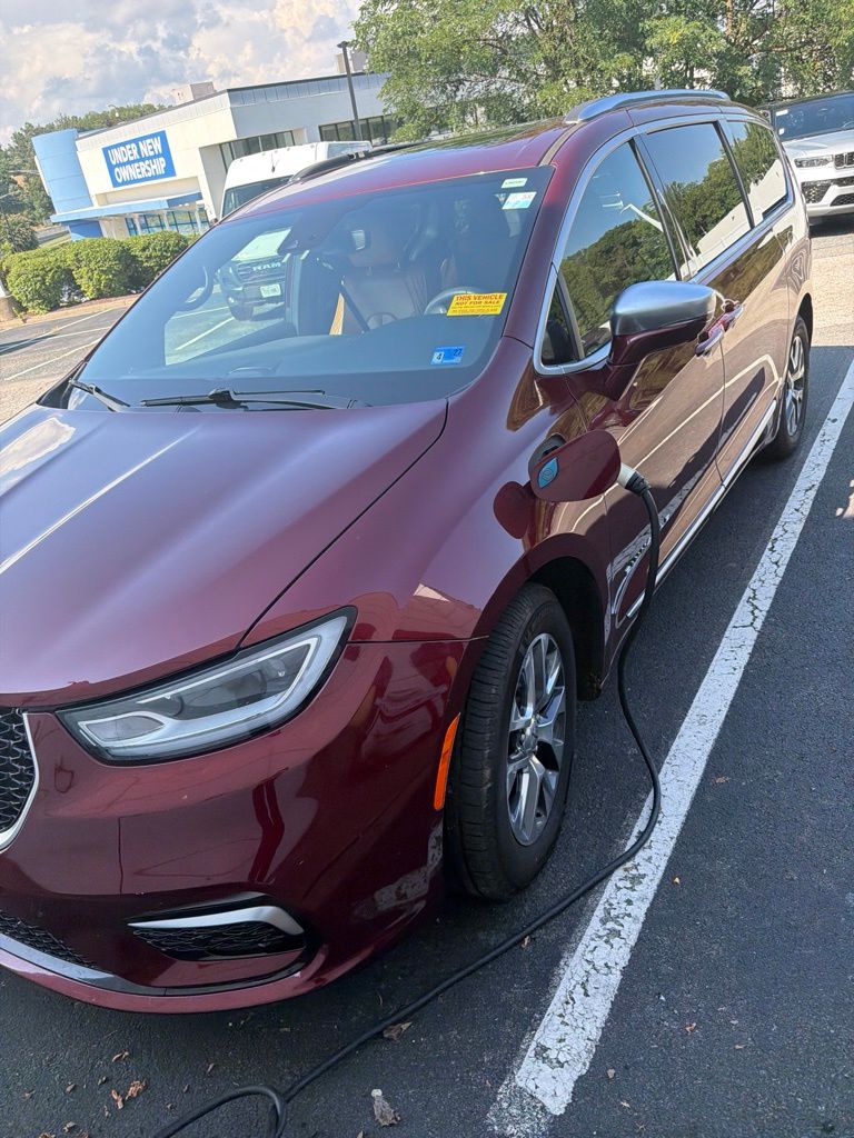 chrysler pacifica hybrid 2021 2C4RC1N77MR526311 image chrysler pacifica hybrid 2021 2C4RC1N77MR526311 image